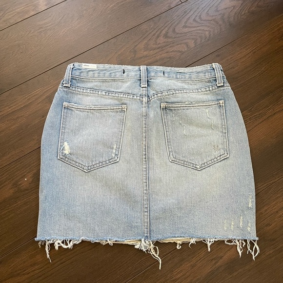 NWT Lovers + Friends Elijah Denim Mini Skirt in Baxter - Picture 4 of 6